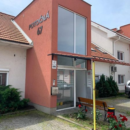 Apartment Biely Kostol Exterior foto